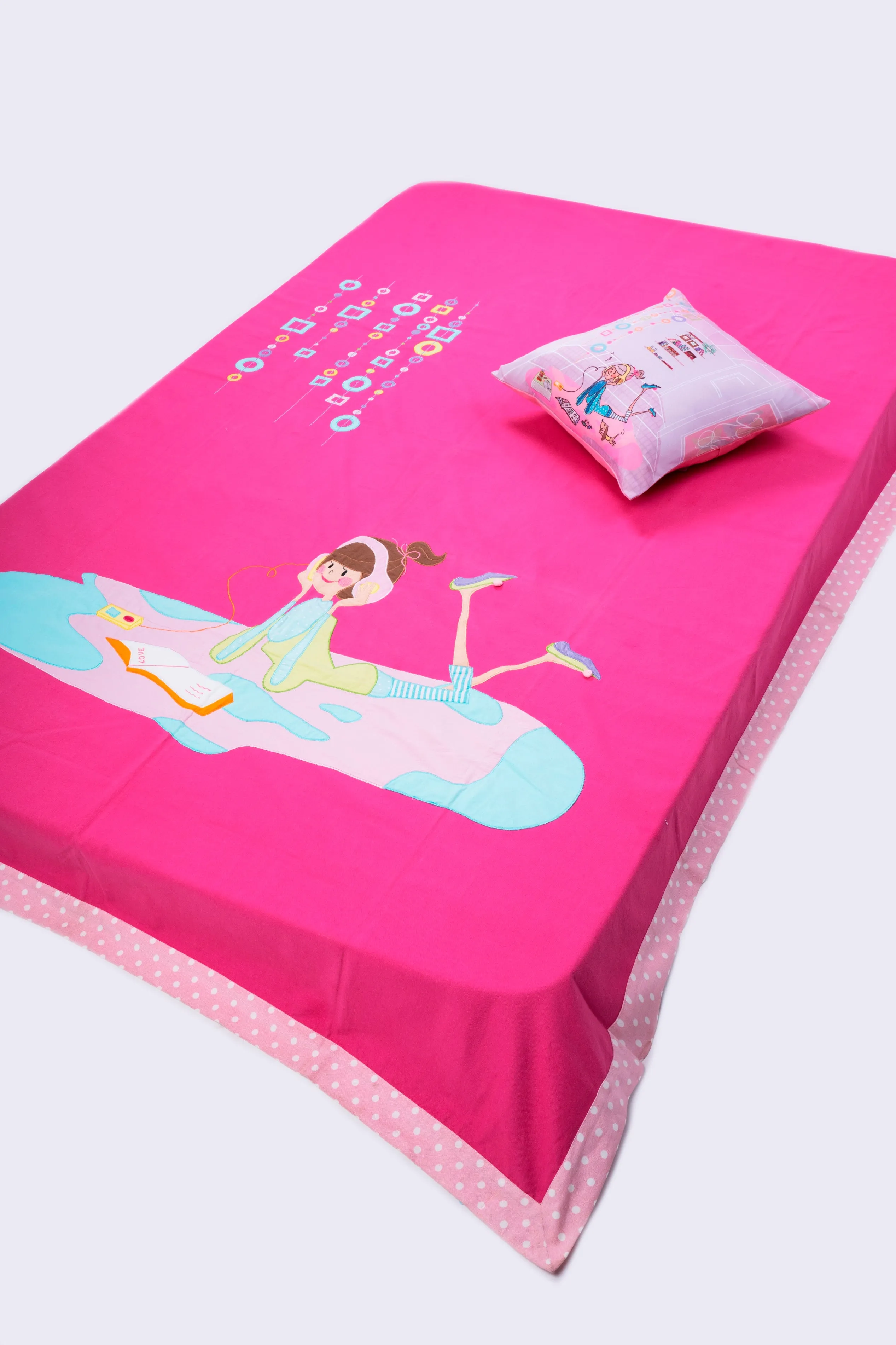 Girls Wanna Have Fun iPod Bed Cover Single