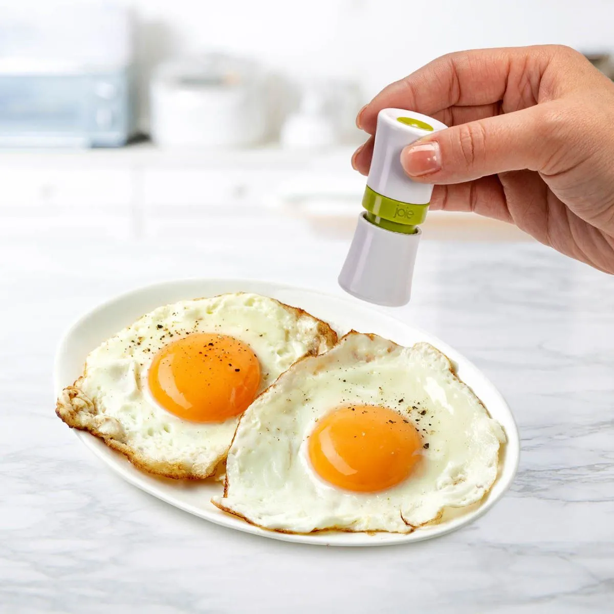 Joie To Go Salt and Pepper Shakers