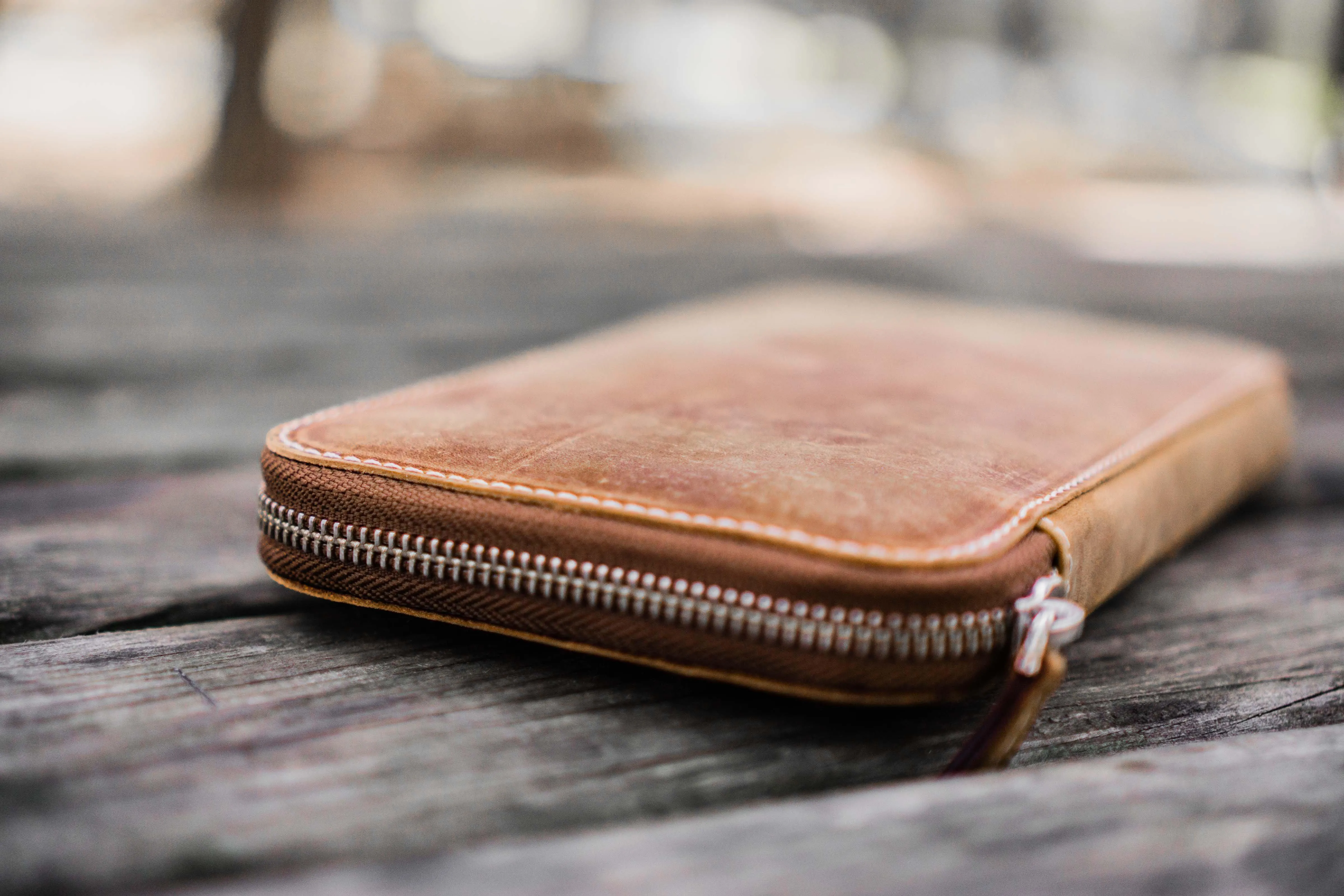 Leather Zippered Hobonichi Weeks Cover - Crazy Horse Brown