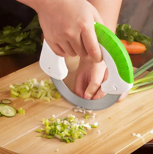 Multi-Purpose Cutting Tool for Pizza Vegetables Meat