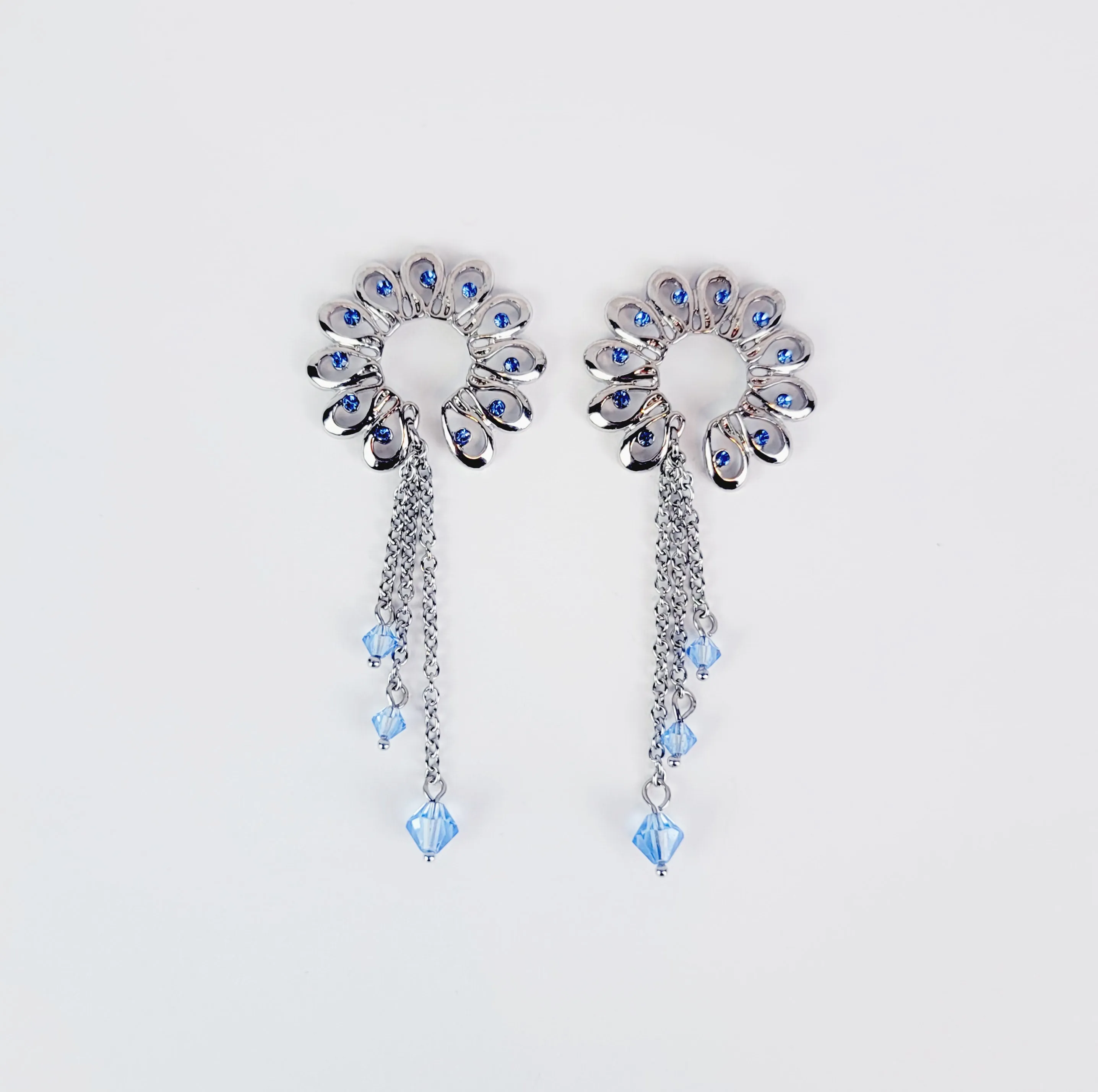 Nipple Shields with Blue Crystals and chain Dangles, Non Piercing Nipple Rings. MATURE, BDSM, Erotic Body Jewelry for Women